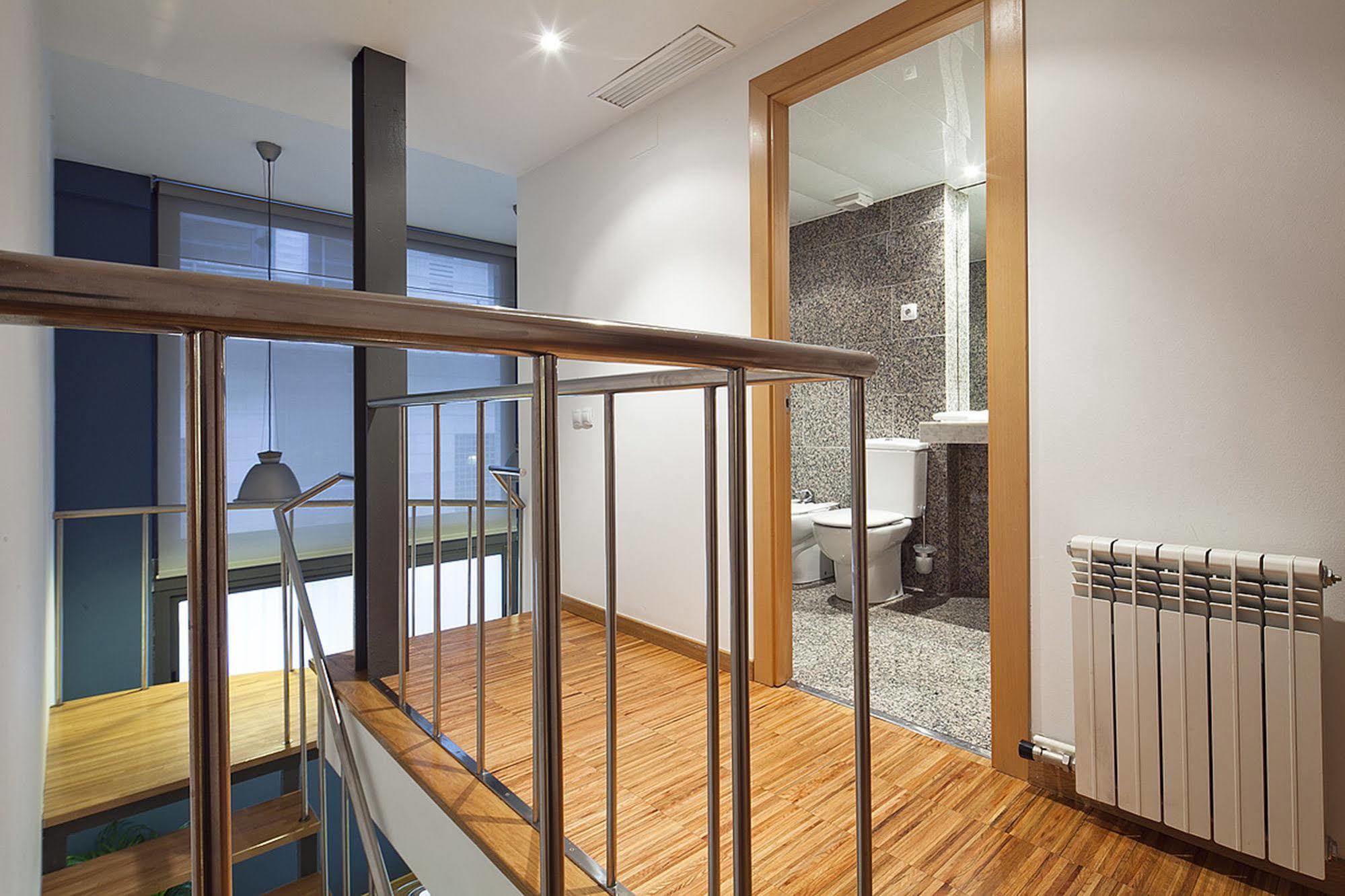 My Space Barcelona Park Gueell Apartments מראה חיצוני תמונה