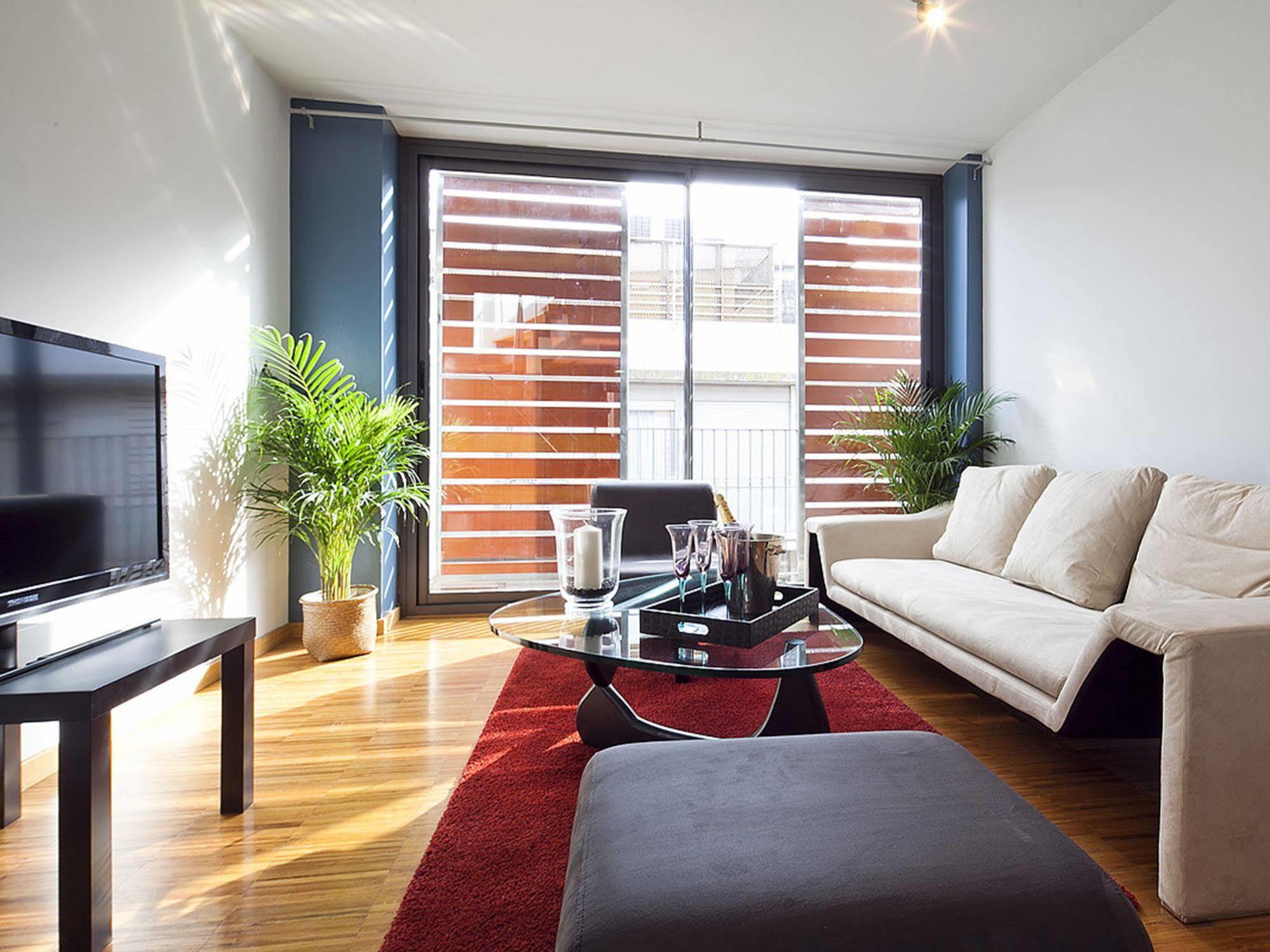 My Space Barcelona Park Gueell Apartments מראה חיצוני תמונה