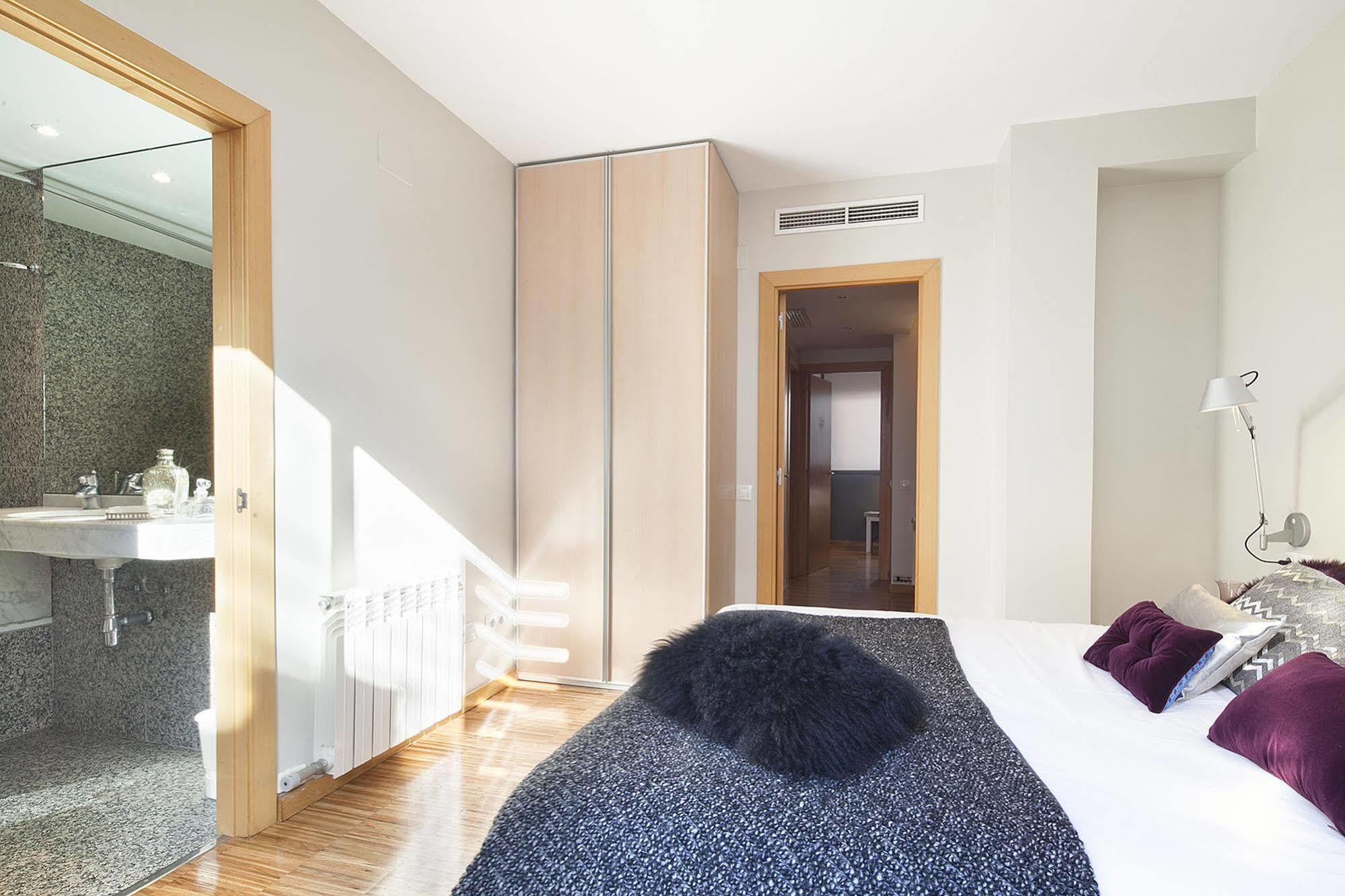 My Space Barcelona Park Gueell Apartments מראה חיצוני תמונה
